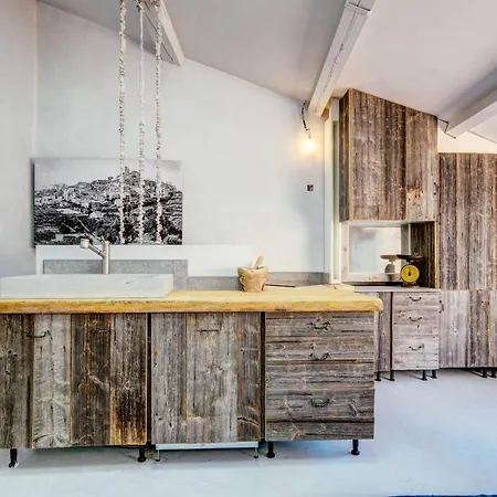Authentic Charming In The Heart Of Apartment